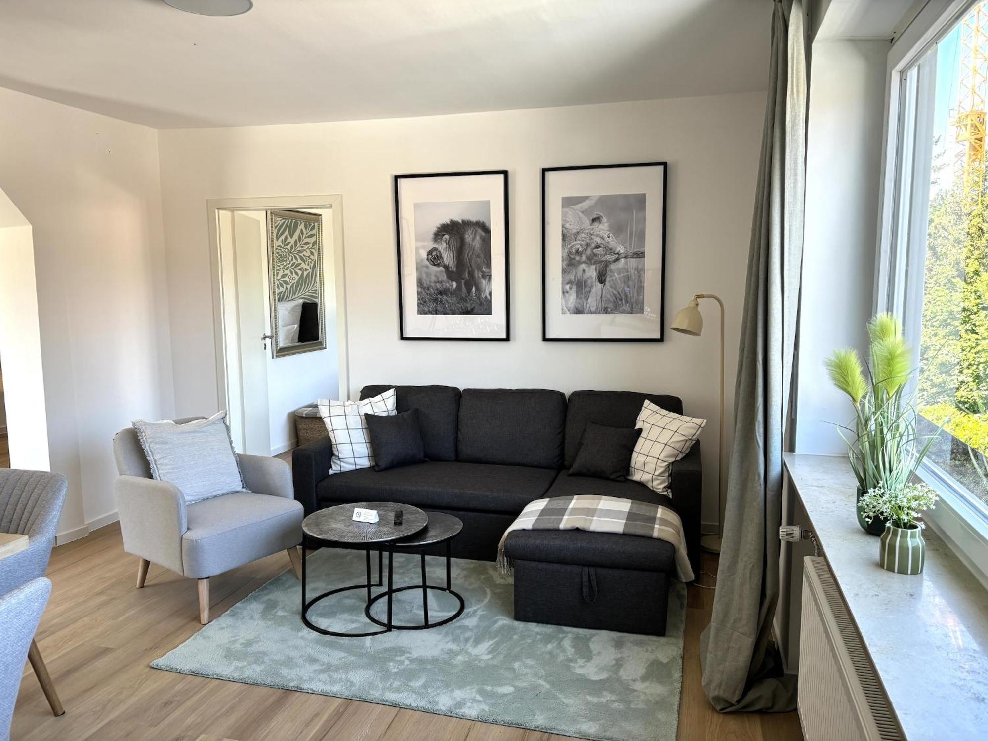 Gesamte Wohnung, Kueche, Parkplatz, Terrasse Bad Bellingen Ngoại thất bức ảnh